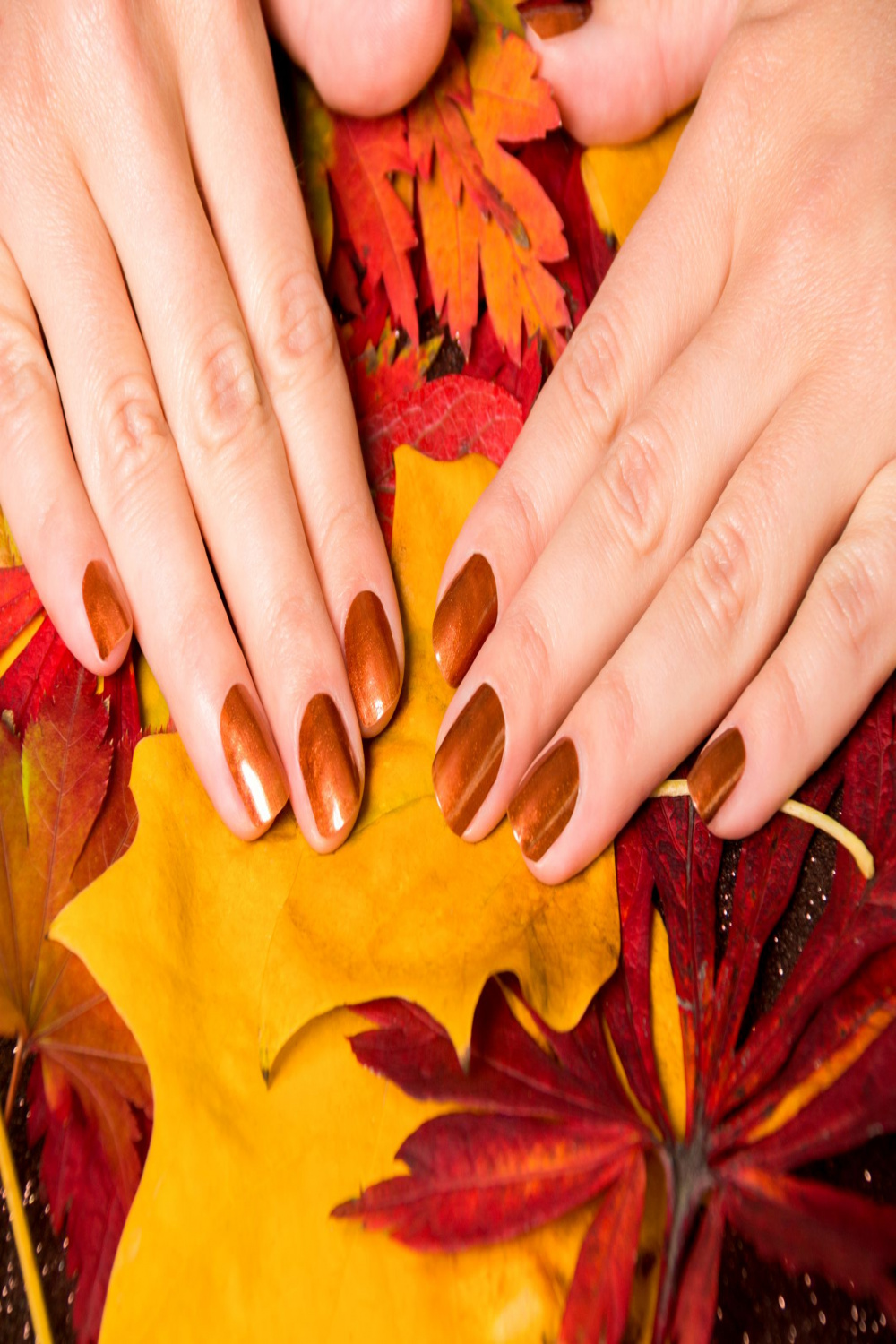 Best Thanksgiving Nails  to Get a Festive Look