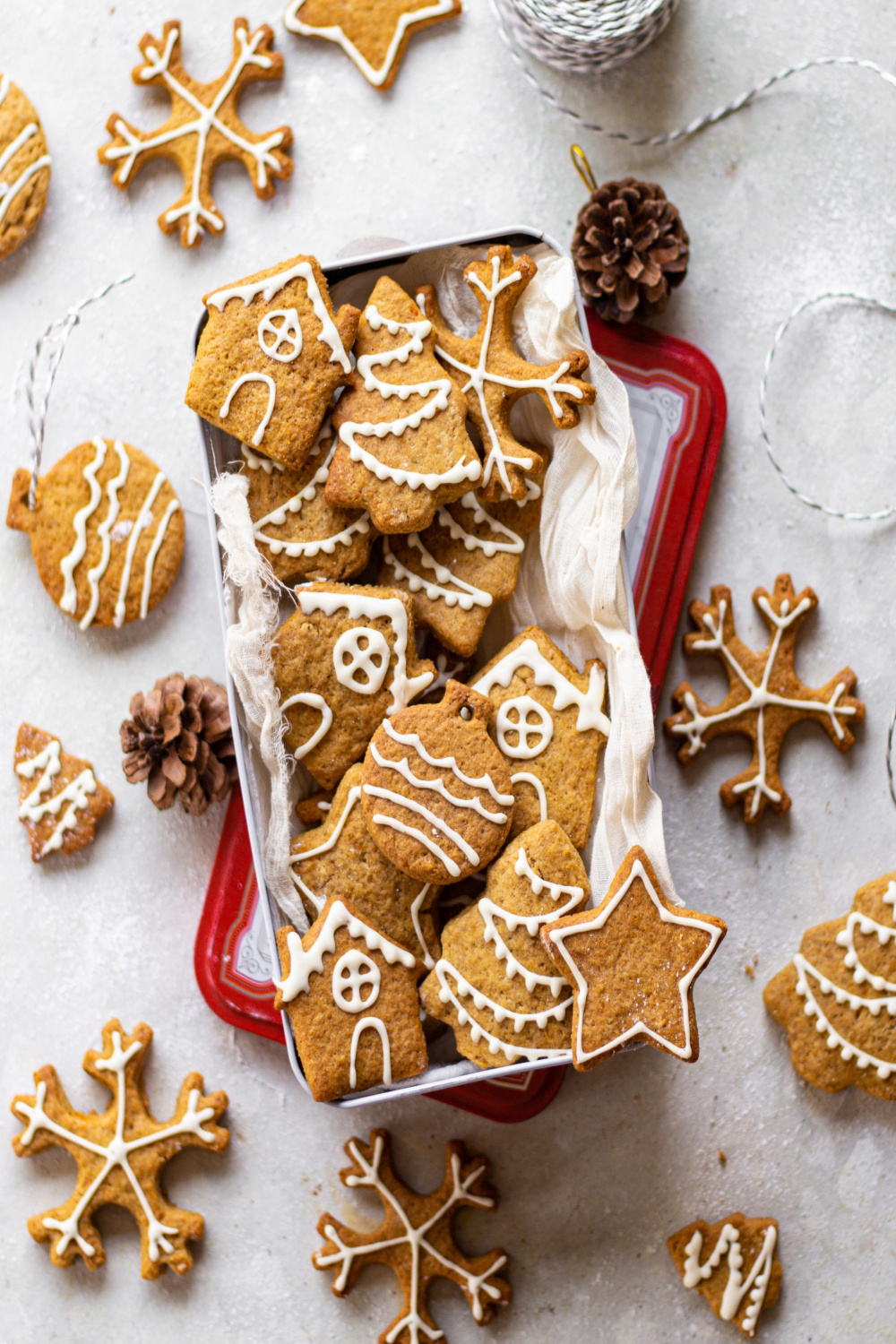 Eggless Gingerbread Cookies