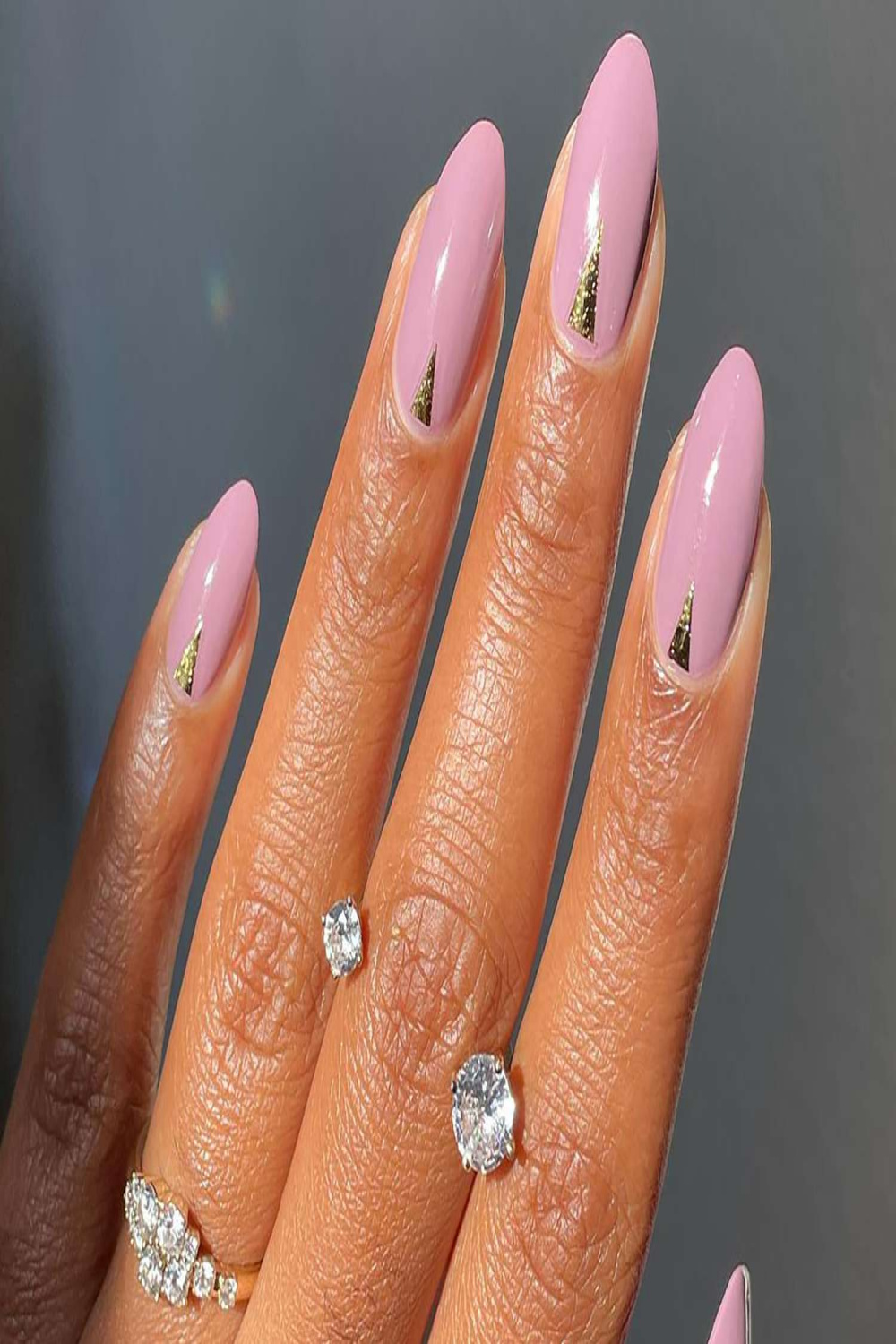 Gorgeous Nail Colors for Dark Skin That Play Up Your Melanin