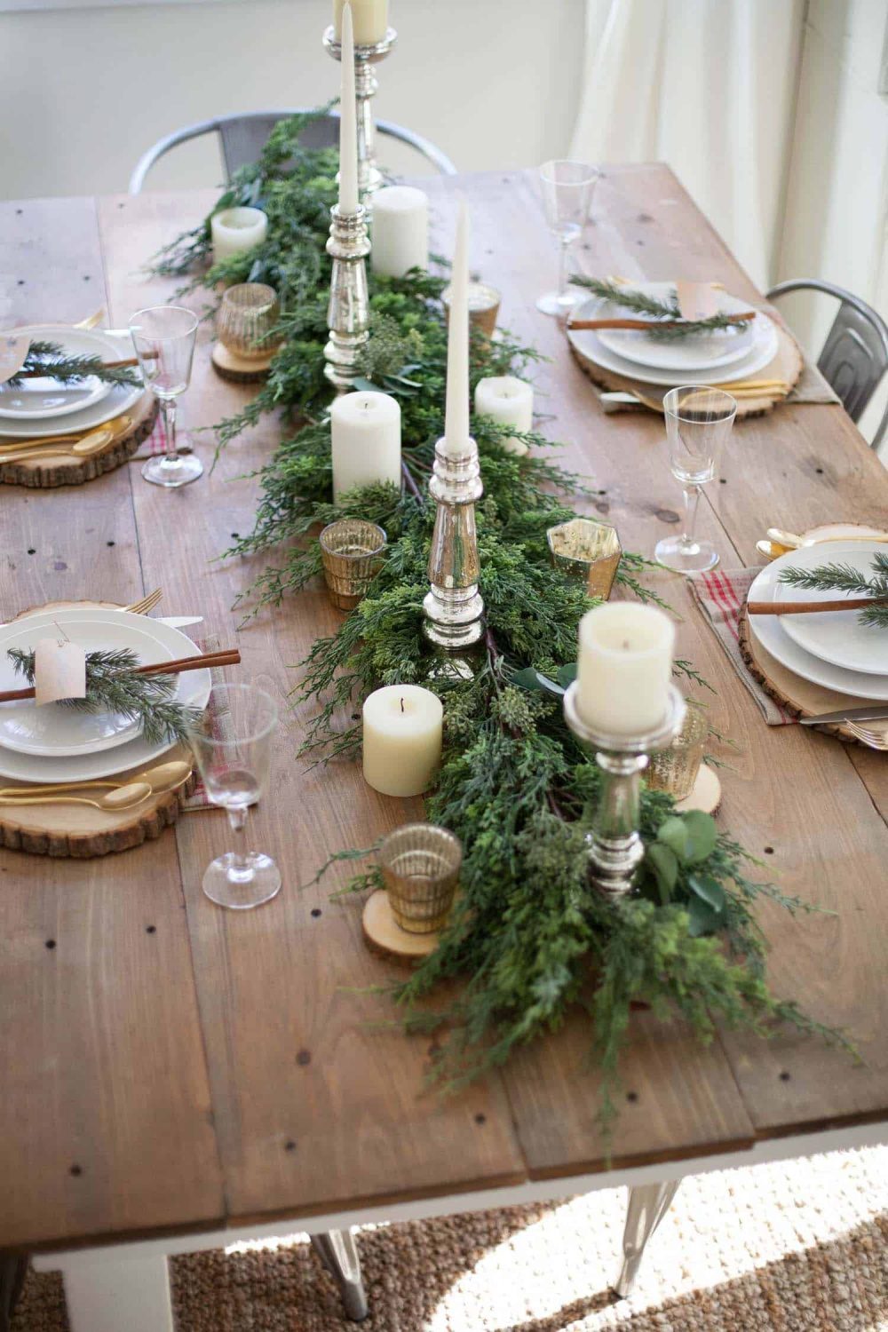 Inspiring Christmas decor ideas to elevate your dining table