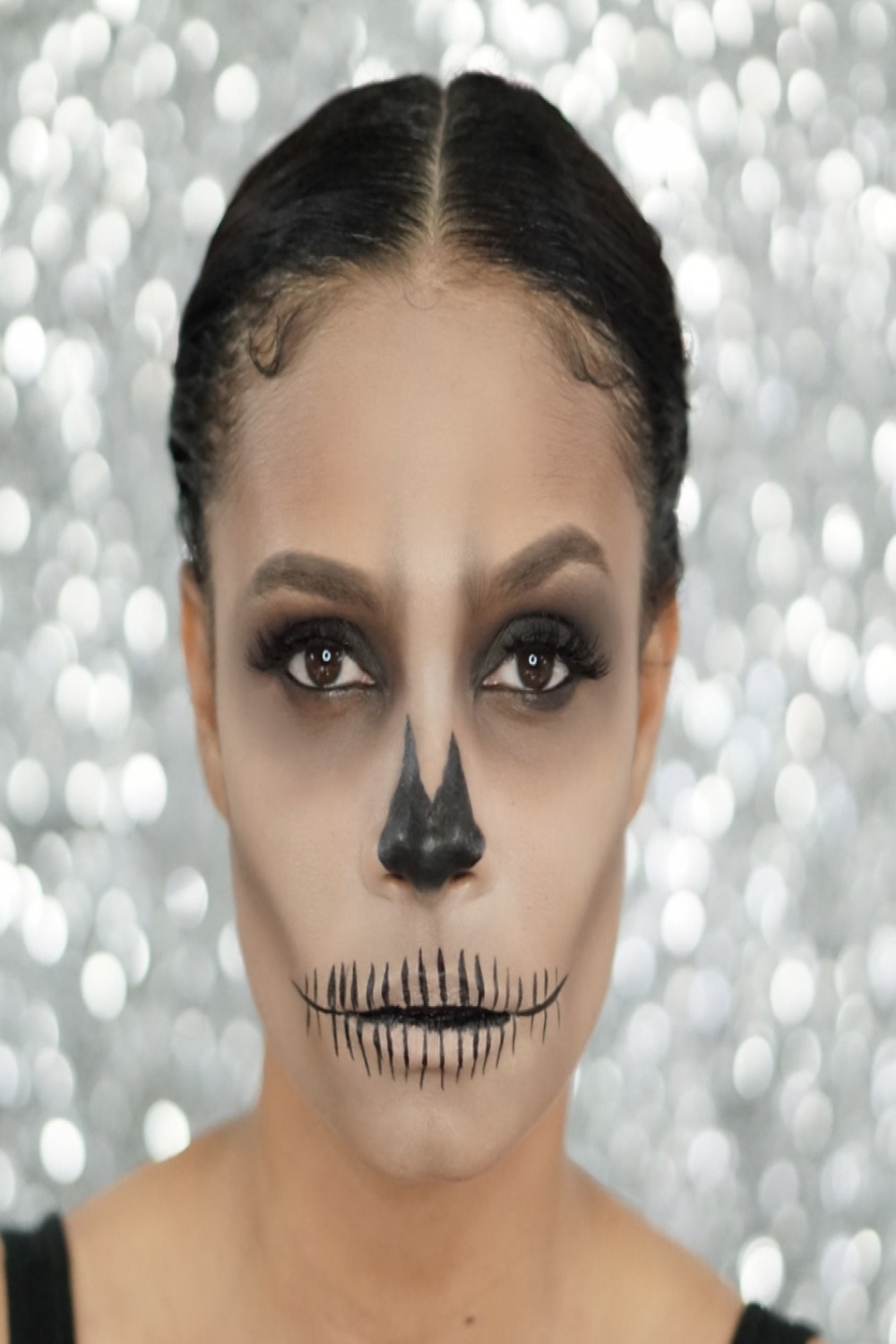 Last Minute Easy Skeleton Makeup For Halloween