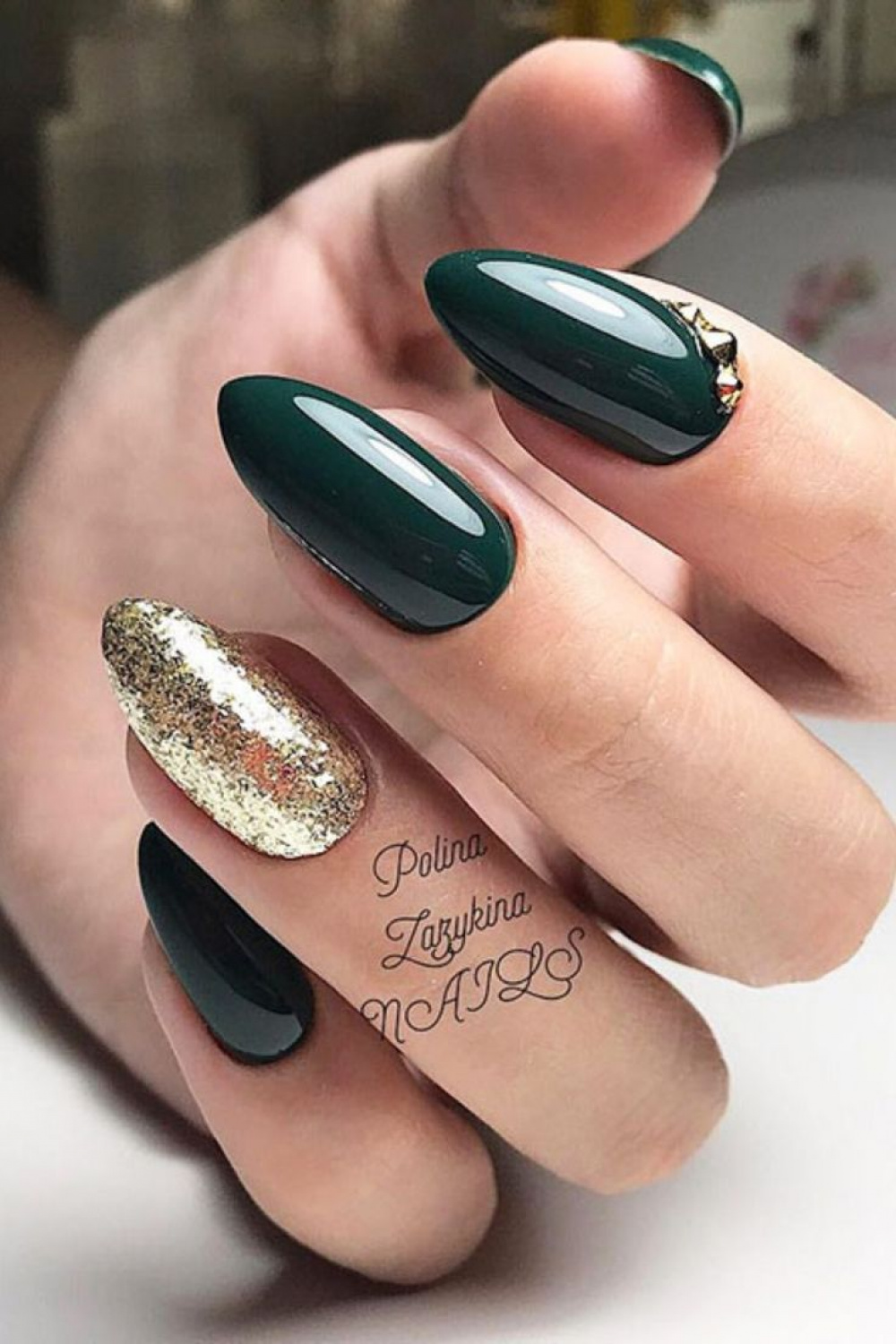 Pin on Christmas nails design