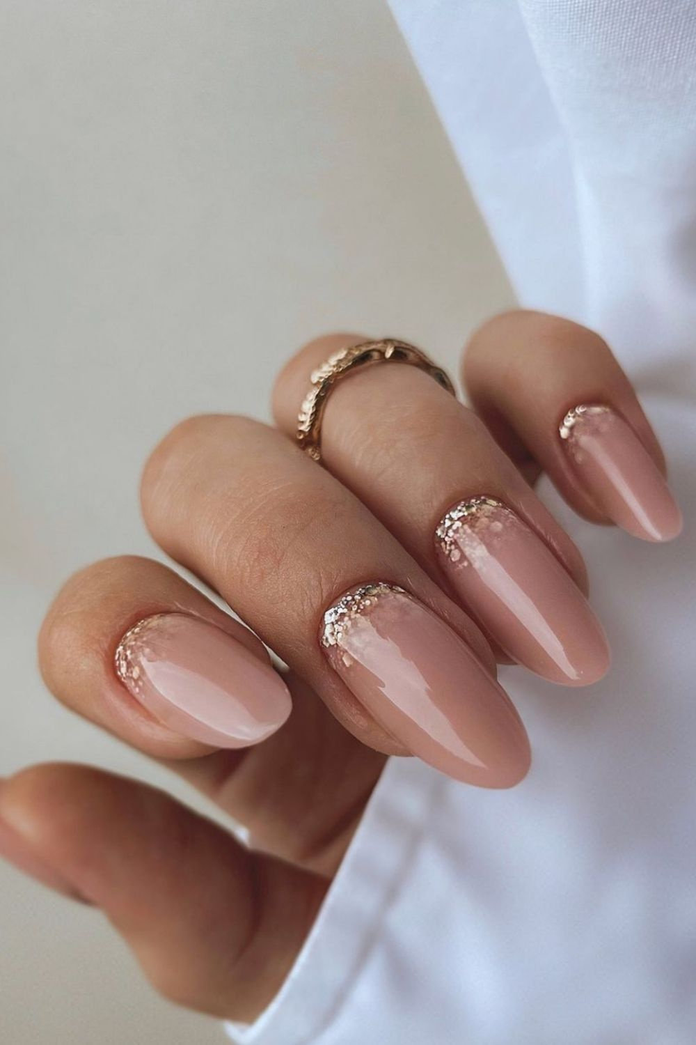 Pin su Almond nails