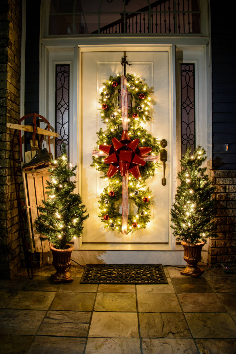 Pretty Christmas Door Decorations - Front Door Christmas