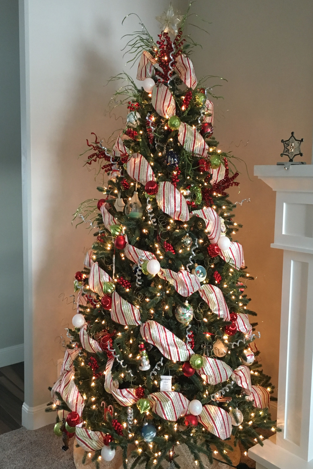 Red, Green & Silver Christmas Tree  Pencil christmas tree