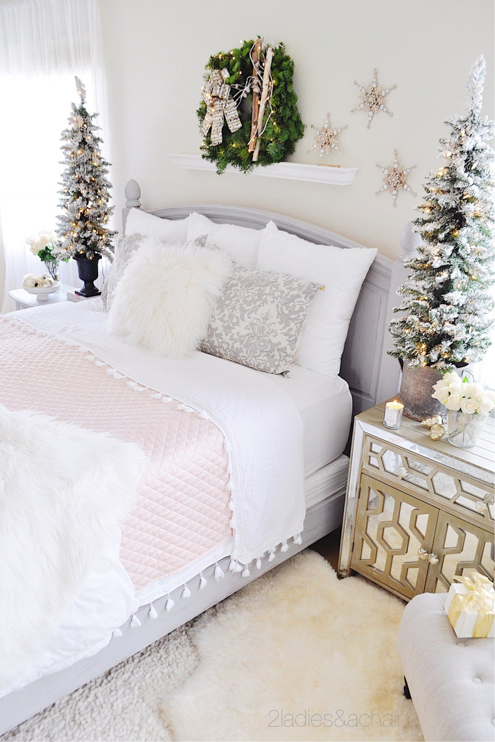 Simple Christmas Decor Ideas For Your Bedroom —  Ladies & A Chair