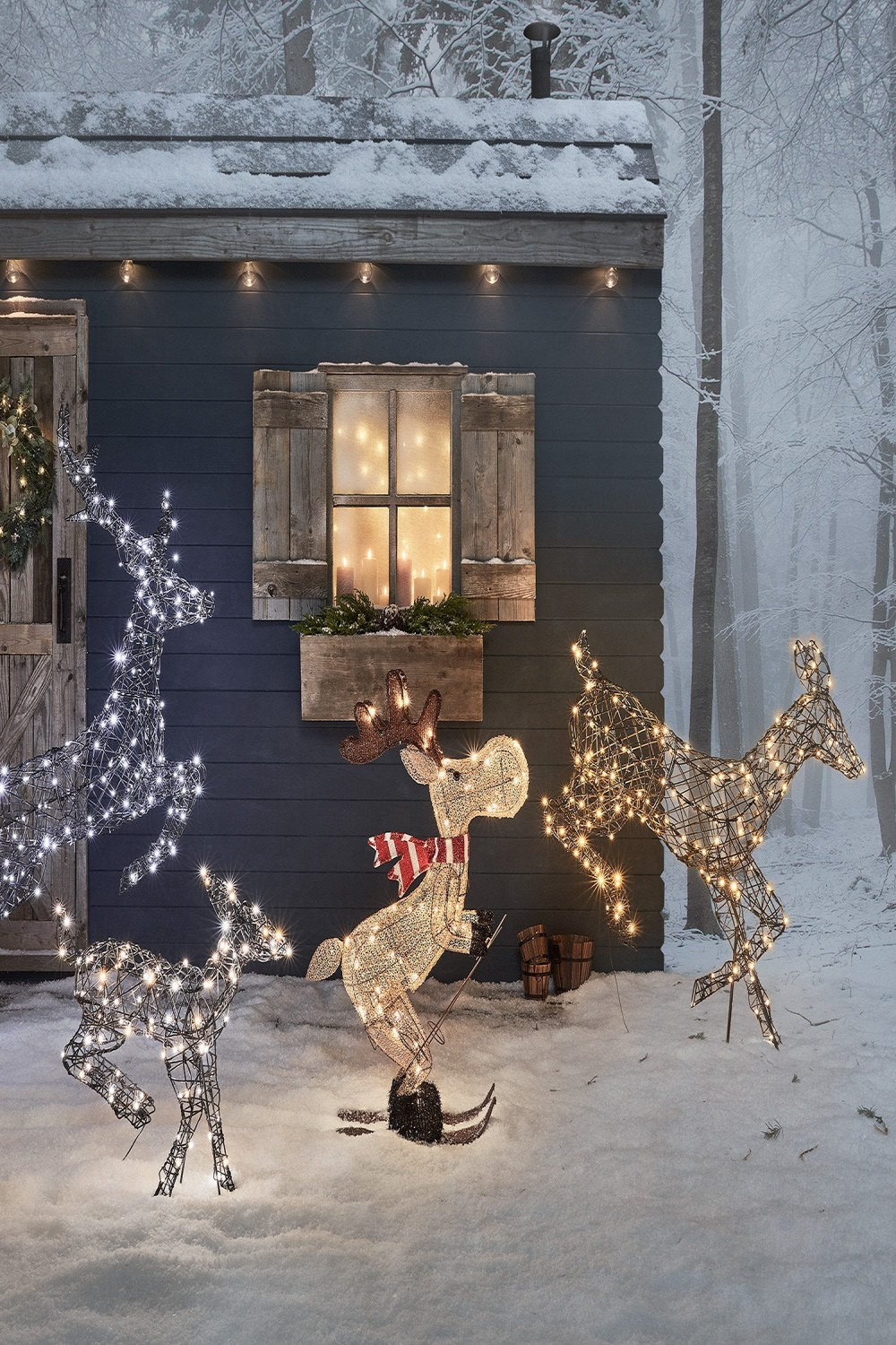 Skiing Moose Outdoor Christmas Figure – Lightsfun.co