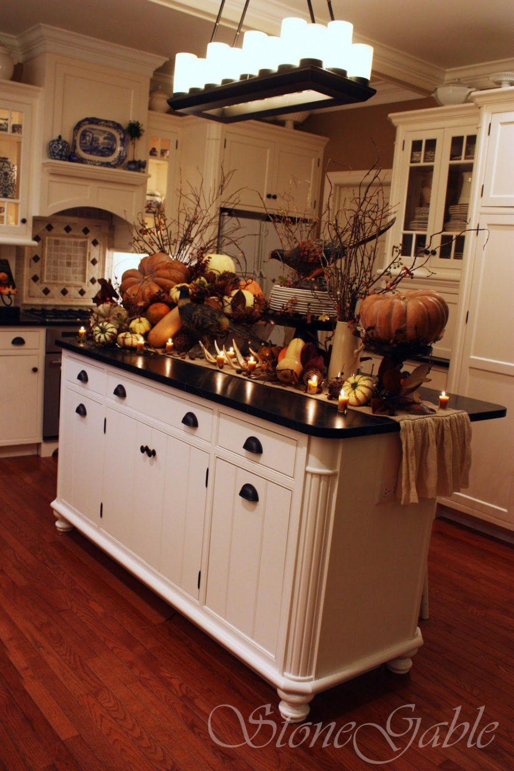 StoneGable: A Woodland Thanksgiving Buffet