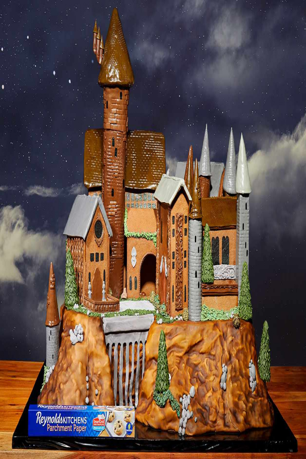 This Gingerbread Hogwarts Castle Is a Magical Feat of Cookie Construction