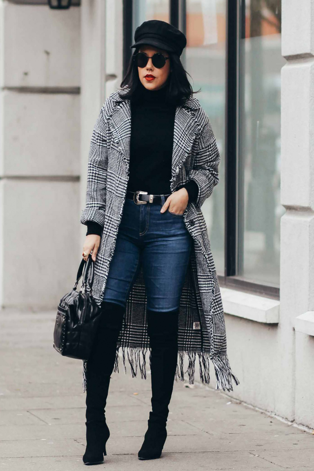 Ways a Hat Can Update Your Winter Wardrobe - Sydne Style