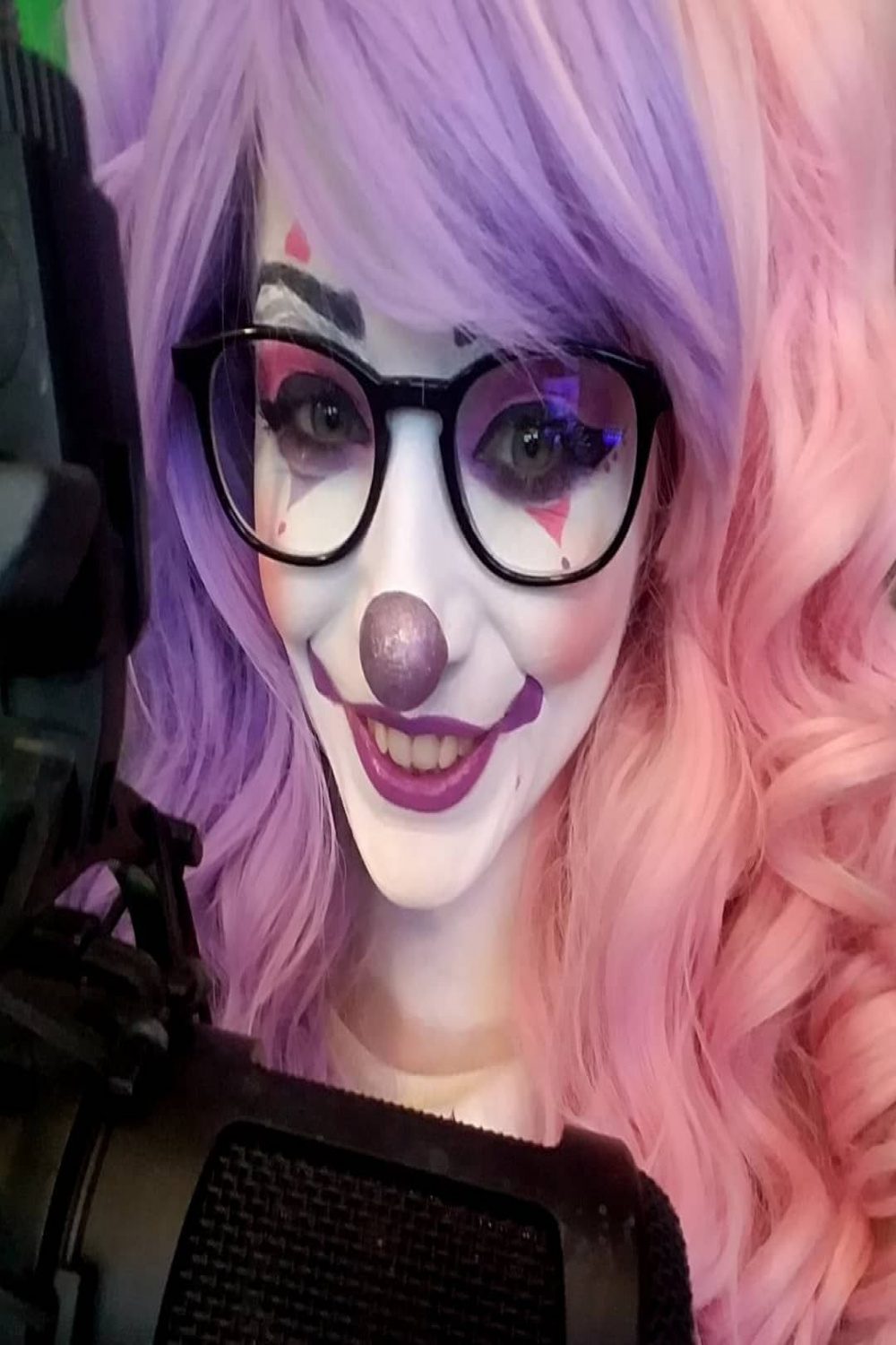 Weekend stream starting in half an hour @:AM PST ##clown