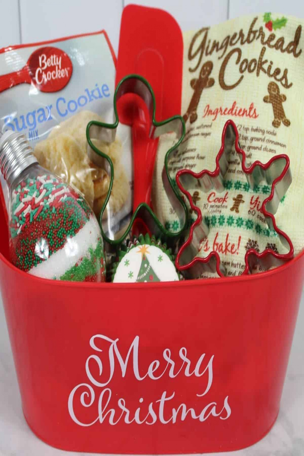 Christmas Baking Themed Gift Basket From The Dollar Tree -