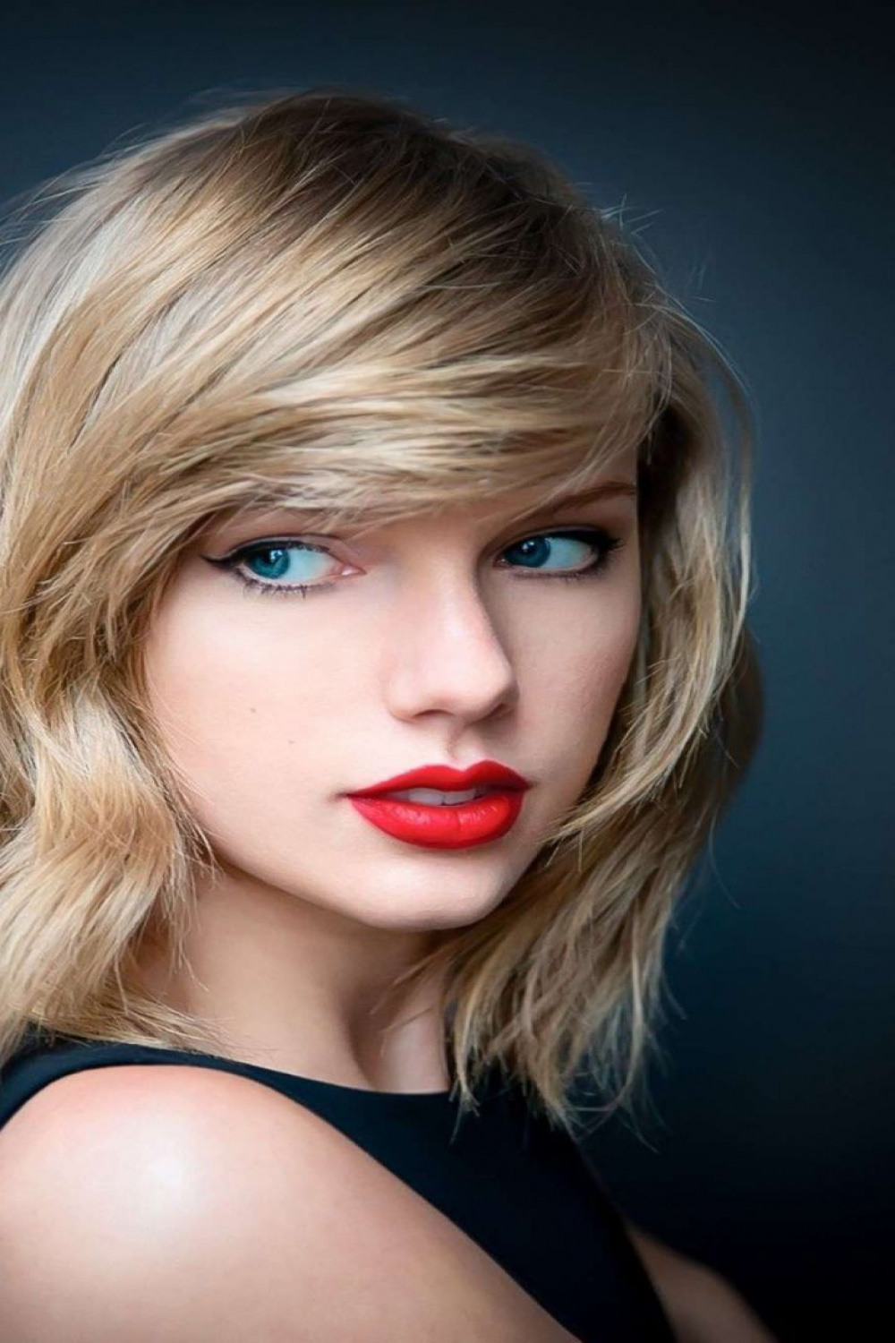 Taylor Swift, gorgeous eyes, red lips, pretty woman wallpaper