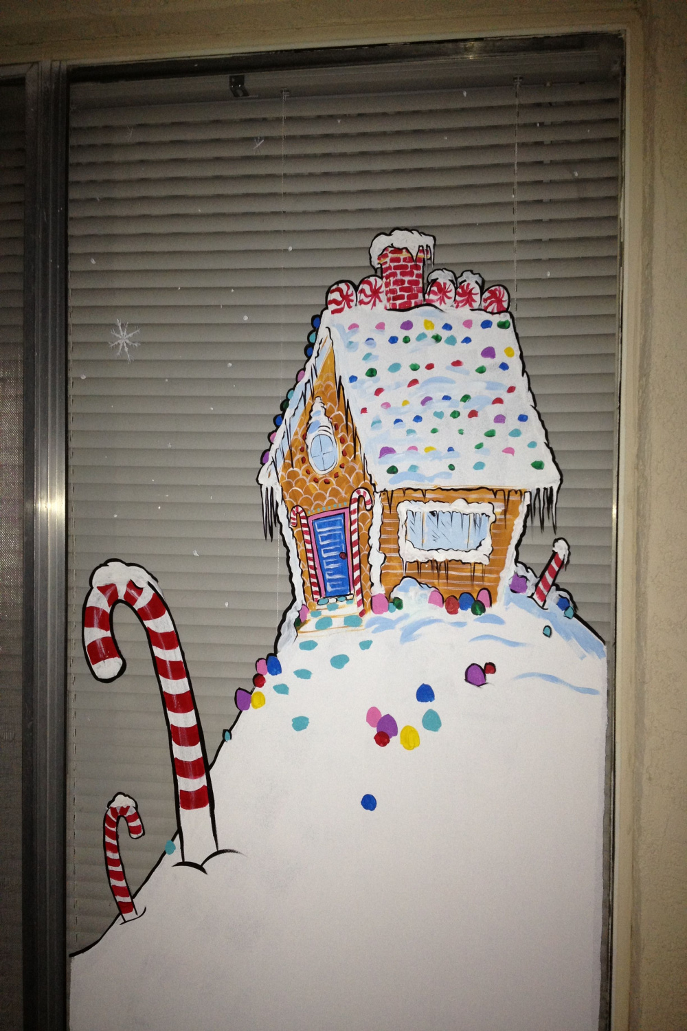 Window Painting by artist Daniel Langhans  Christmas window