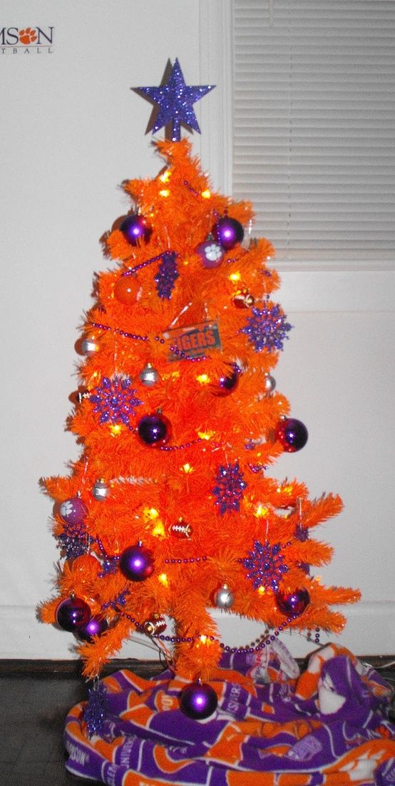 Orange Christmas Tree Wallpaper