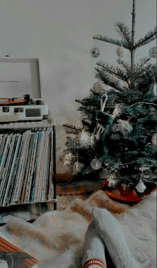 Vintage Christmas Aesthetic Lockscreen